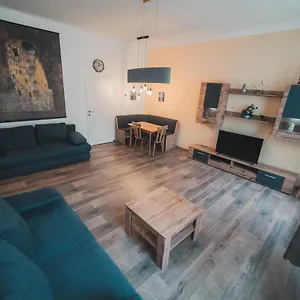 Apartament Renovated Close To First District, Wiedeń