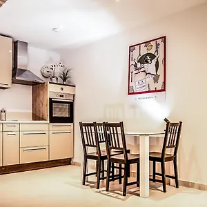 Apartament Wohnen Im Herzen Von Budget, Wiedeń
